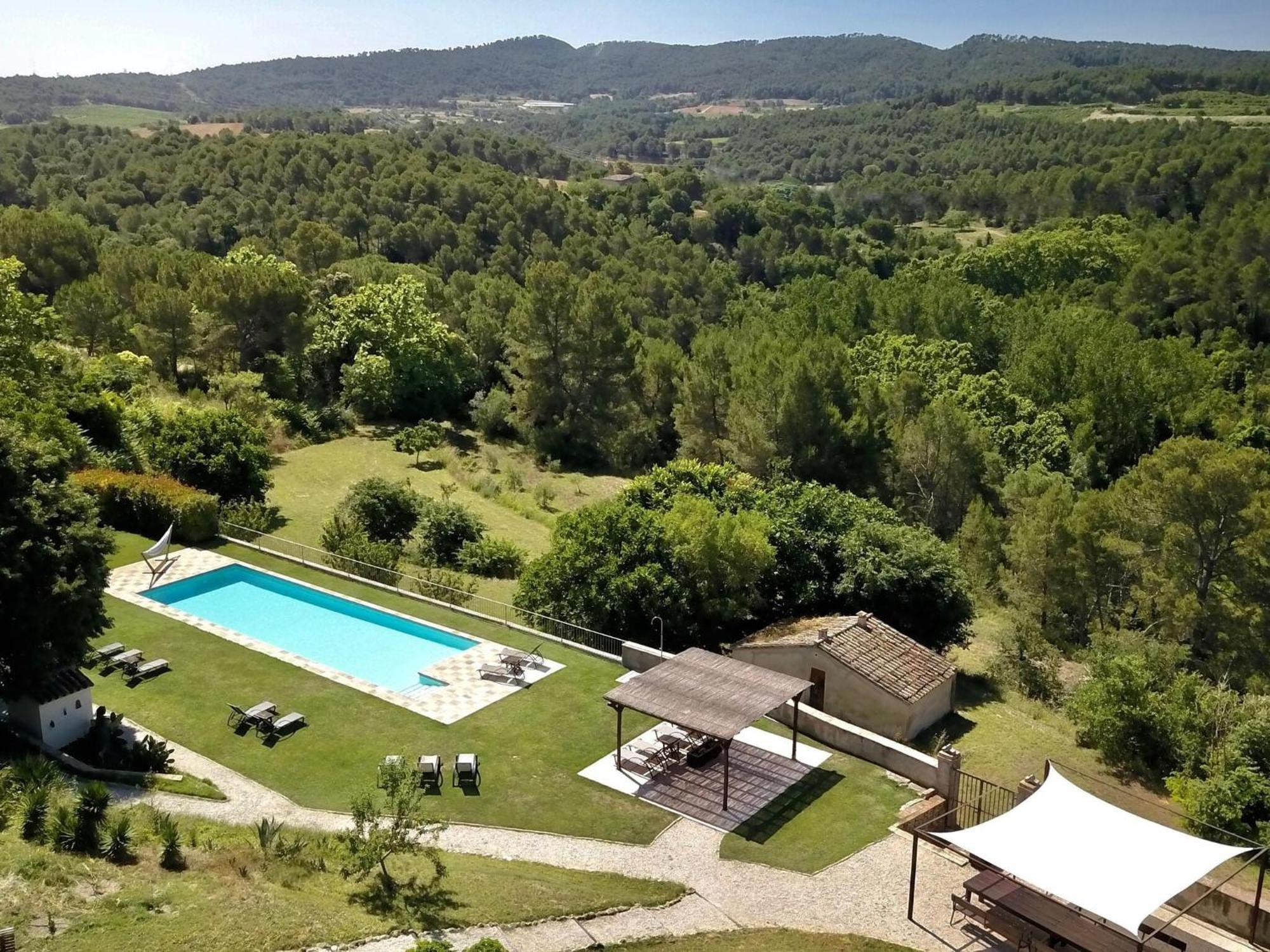 Montserrat Apartment With Terrace And Pool La Torre de Claramunt Екстериор снимка